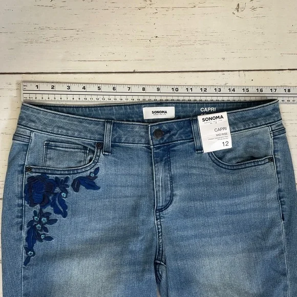 Sonoma Embroidered Mid Rise Capri/Cropped Jeans, size 12, NWT - Picture 13 of 16
